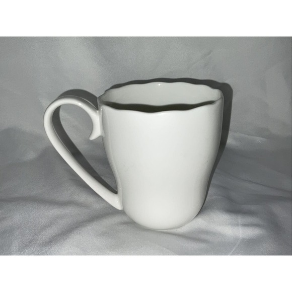 ROSCHER FINE BONE WHITE CHIN SCALLOPED EDGE COFFEE TEA MUG CUP - Picture 3 of 8